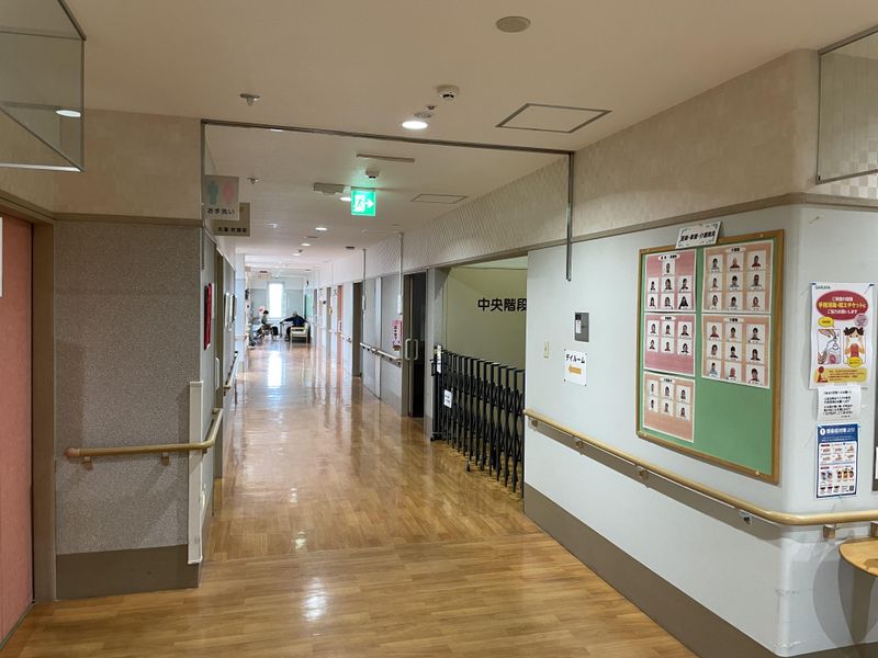 介護老人保健施設おおぞらのアルバイト・バイト求人情報-03