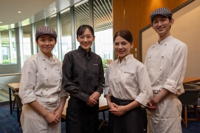 Royal Garden Cafe 飯田橋のアルバイト・バイト求人情報-03