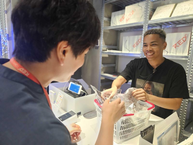 RED° TOKYO TOWER (コラボ)のアルバイト・バイト求人情報-03