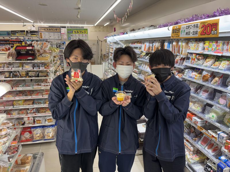ファミリーマート札幌北1条東11丁目店のアルバイト・バイト求人情報-02