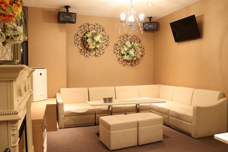 Girls Bar Clearのアルバイト・バイト求人情報-04