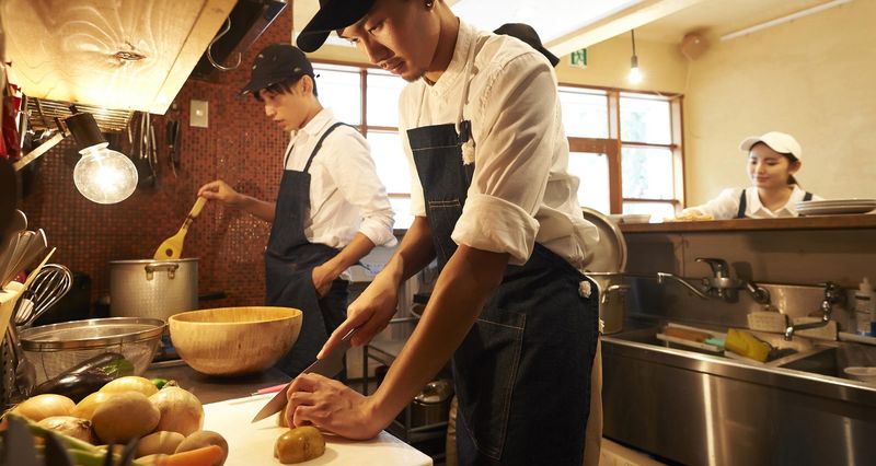 鳥かく 高島屋SC店の求人1