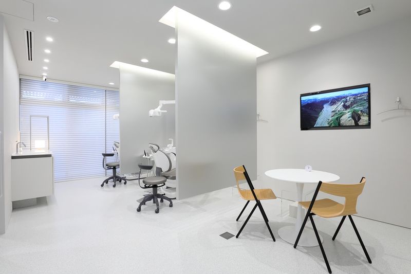 Dental Office 丸の内のアルバイト・バイト求人情報-02