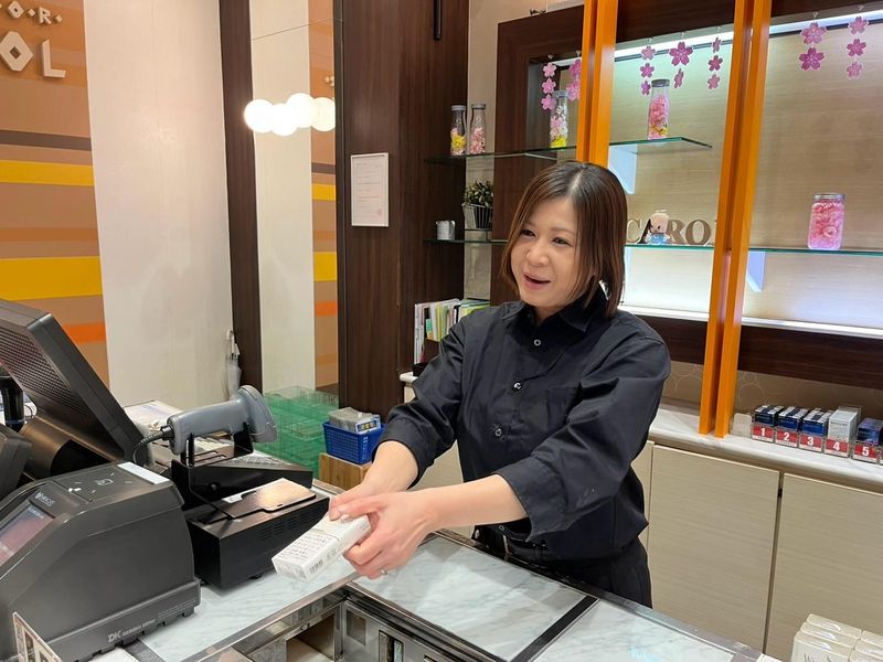 キャロル96上峰店のアルバイト・バイト求人情報-01