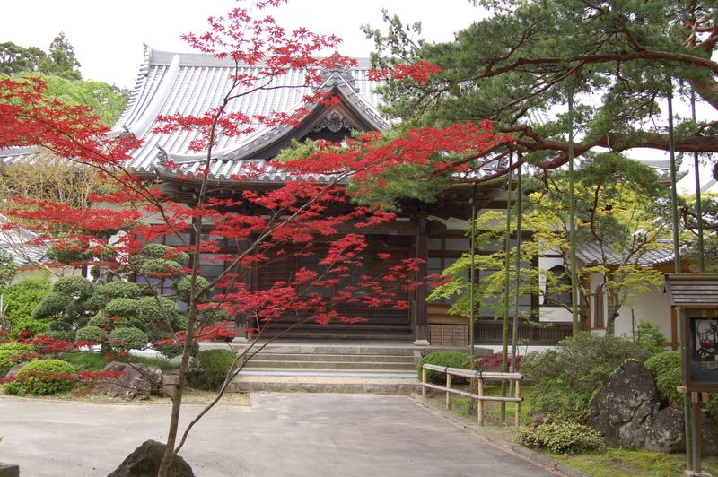 満勝寺 敷地内の事務所のアルバイト・バイト求人情報-02