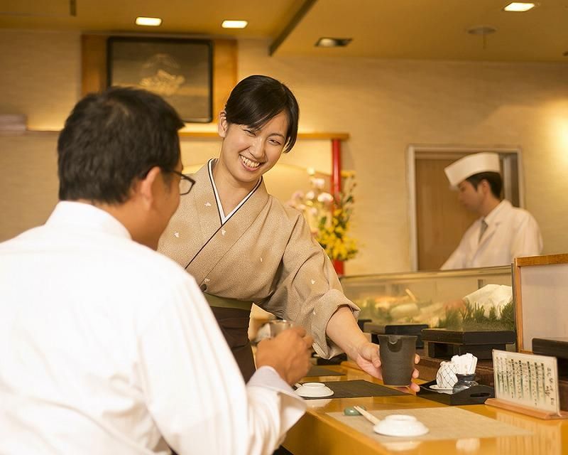 割烹音羽鮨　新伊丹店のアルバイト・バイト求人情報-02