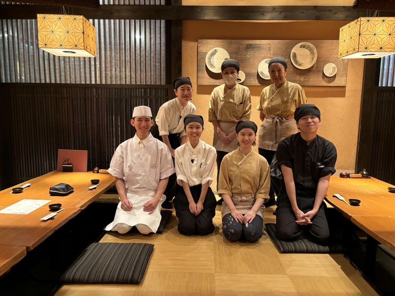八兆屋　金沢駅前店(株式会社ハチバン)のアルバイト・バイト求人情報-02