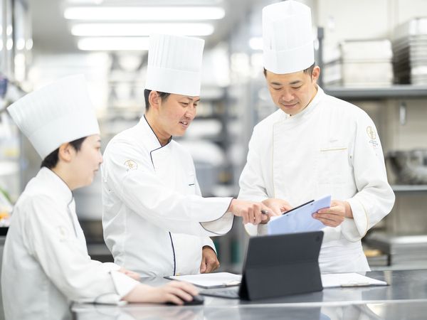 泉レストラン株式会社　ヴィラージュ熱海　 ※2026年8月新店舗開業予定の求人・転職情報