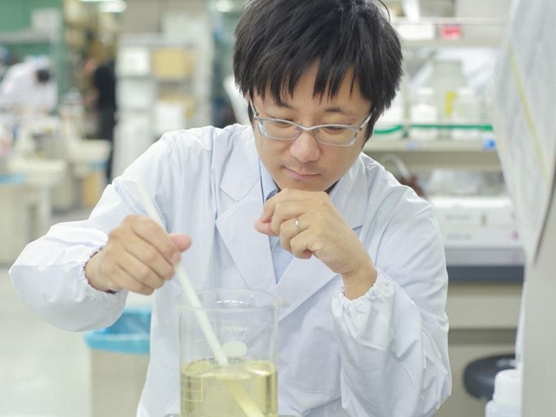 28卒|研究開発職|1day対面|ナリス化粧品の仕事体験
