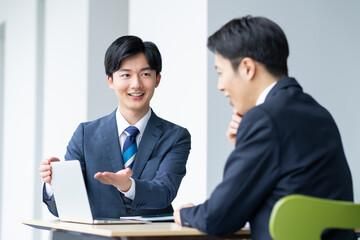 株式会社トライアンフの求人・転職情報