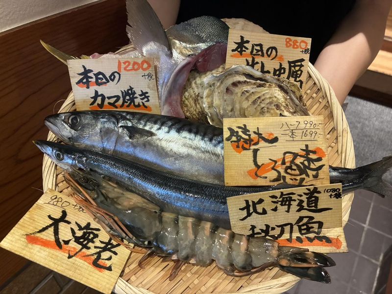 鮮魚と炉端焼き　魚炉魚炉のアルバイト・バイト求人情報-02
