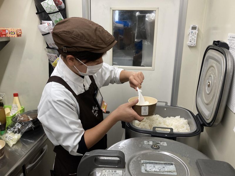 ローソン十日町高田町店のアルバイト・バイト求人情報-02