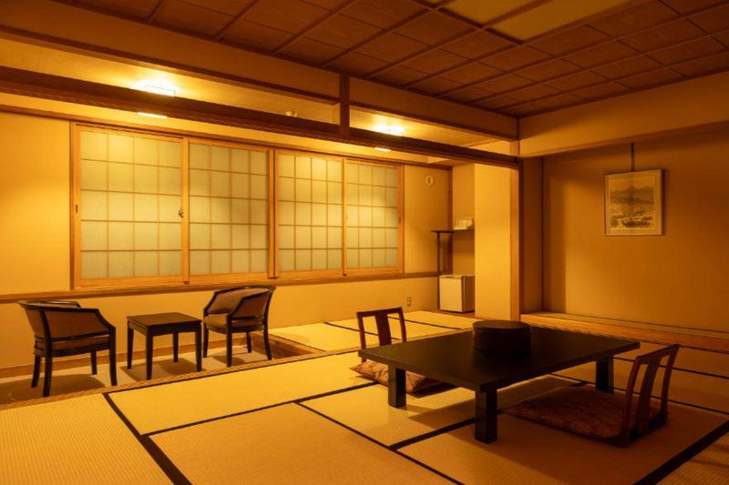 和泉荘のアルバイト・バイト求人情報-04