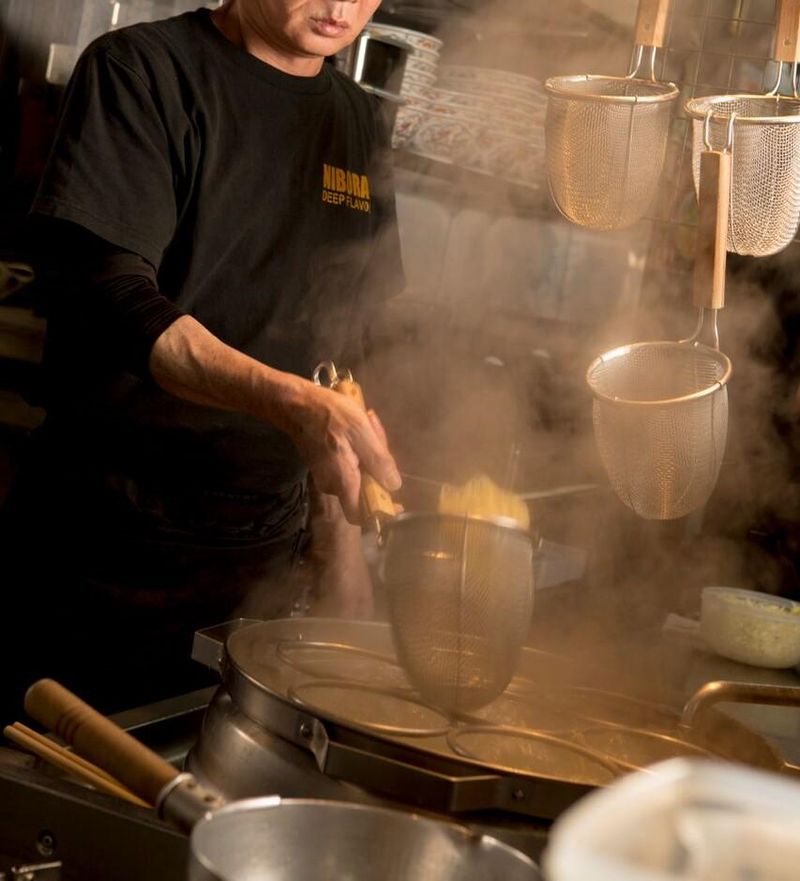 にぼらや　花立店の求人情報