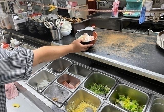 お好み焼きレストラン　どんどん亭　荒尾店のアルバイト・バイト求人情報-02