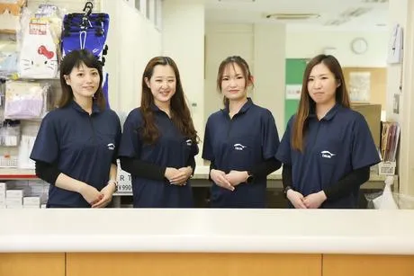 福岡で愛されるスポーツスクールの受付スタッフ
