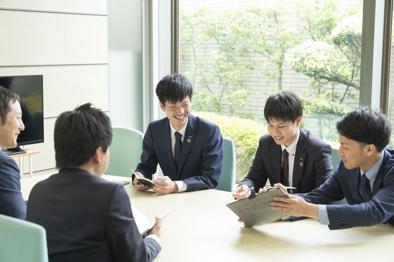 株式会社トマト銀行