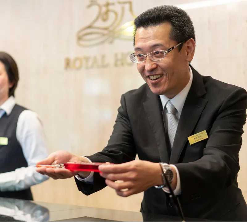 株式会社ロイヤルホテルうお八のアルバイト・バイト求人情報-03