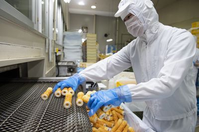 福岡県久留米市】【引取限定】野菜類袋詰め機 VF700