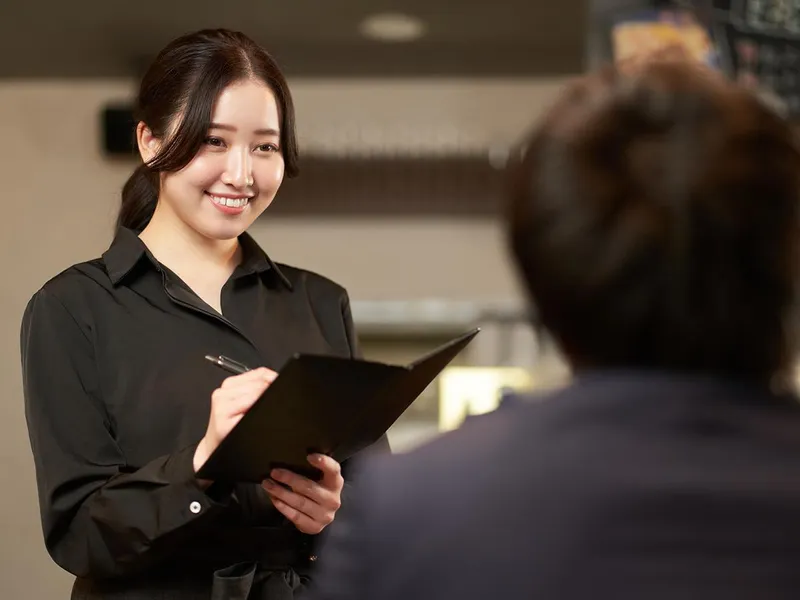 ラウンジ コレクションのアルバイト・バイト求人情報