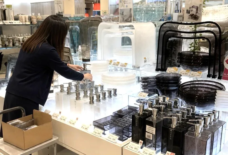 東京インテリア家具　盛岡店のアルバイト・バイト求人情報