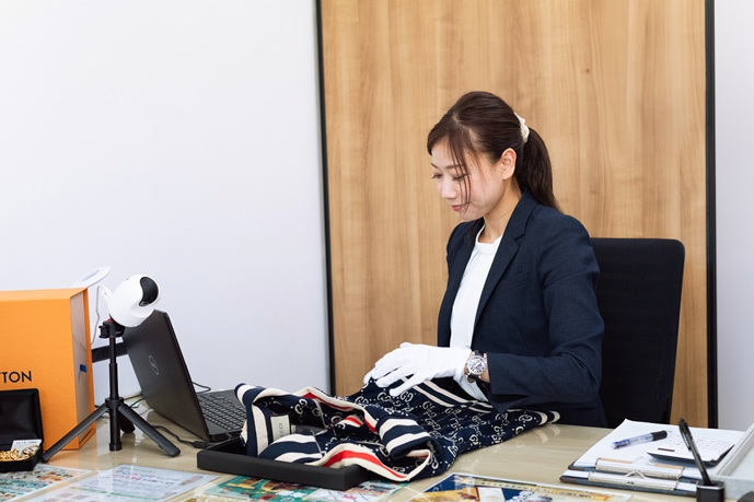 買取専門店 諭吉 イオンタウン早岐店のアルバイト・バイト求人情報-02