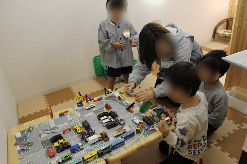 こども発達支援センター『ばんばんLab.』のアルバイト・バイト求人情報-03