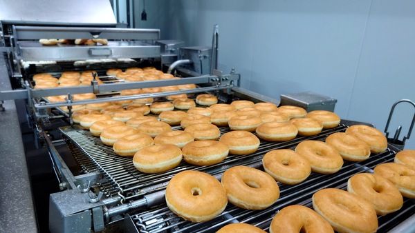 クリスピー・クリーム・ドーナツ　福岡ドーナツ・ファクトリーのアルバイト・バイト求人情報-02