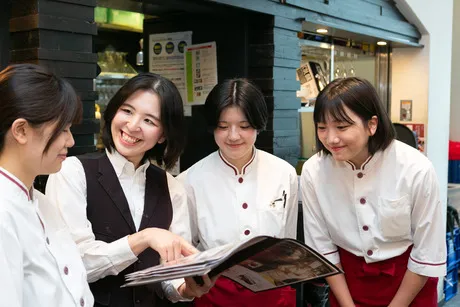 キッチン大宮　マークイズみなとみらい店のアルバイト・バイト求人情報-20