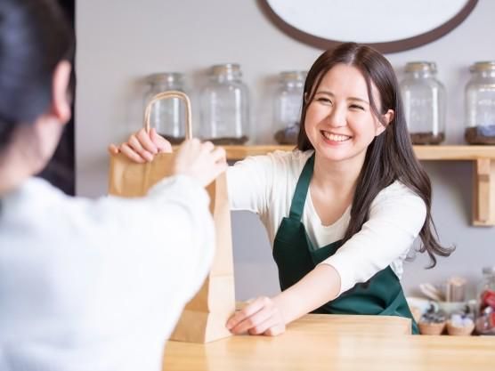 株式会社アムスコーポレーション　<勤務地>スイーツ de スマイル エキア竹ノ塚店のアルバイト・バイト求人情報-03