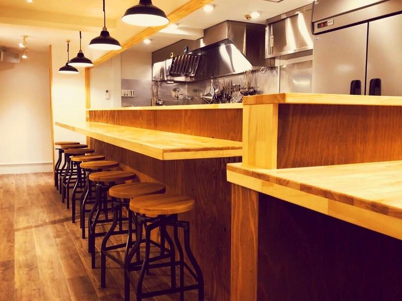 KITCHEN TAKANOのアルバイト・バイト求人情報-02