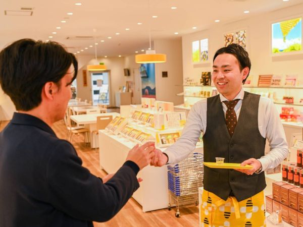 杉養蜂園 イオンモール沖縄ライカム店のアルバイト・バイト求人情報-03