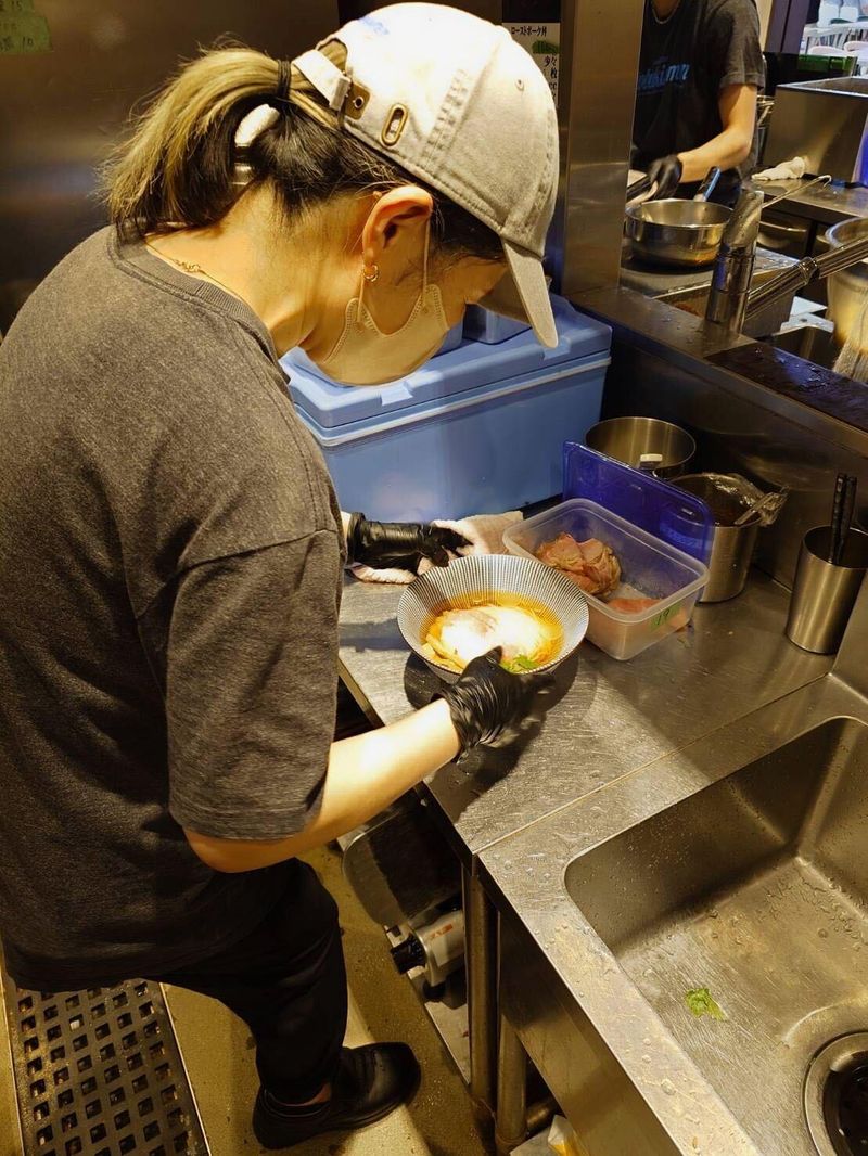 中華そば よしかわ 三井アウトレットパーク入間店のアルバイト・バイト求人情報-05