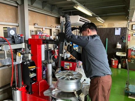 ブリヂストンタイヤ名古屋販売株式会社の求人・転職情報