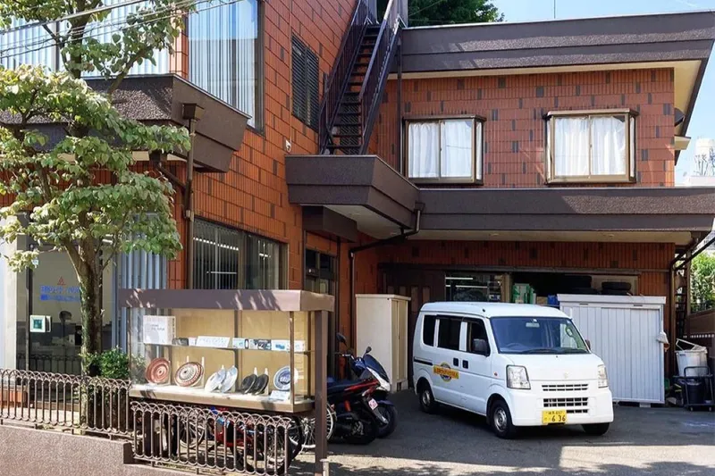 日本ウェア・ハウス株式会社の求人・転職情報