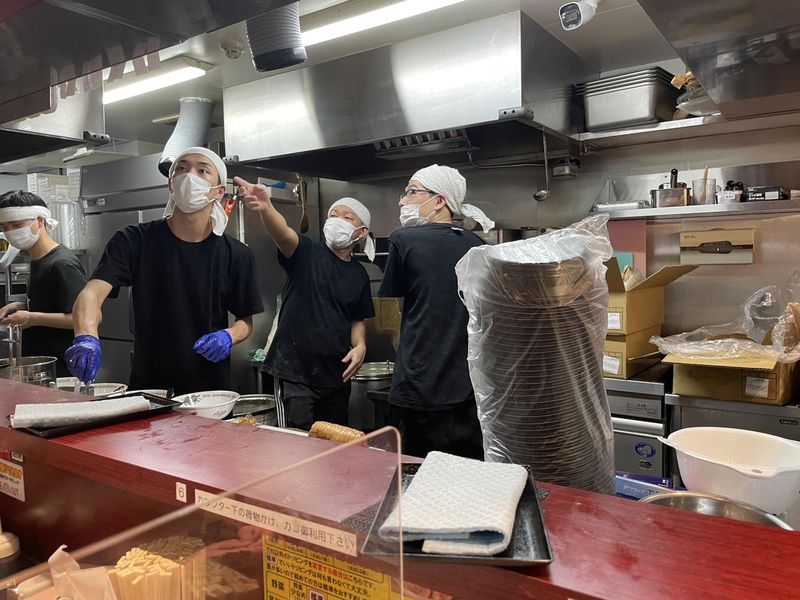 ラーメン豚山　関内店のアルバイト・バイト求人情報-04