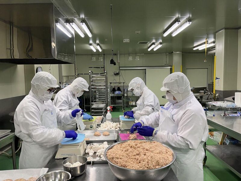 やえやまファーム崎枝食肉加工場のアルバイト・バイト求人情報-02