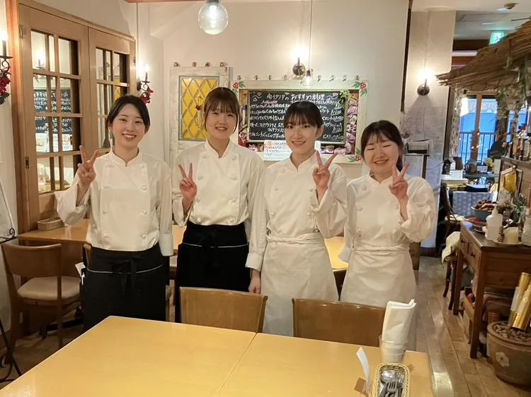 タベルナ　デル　ヴィットリオのアルバイト・バイト求人情報
