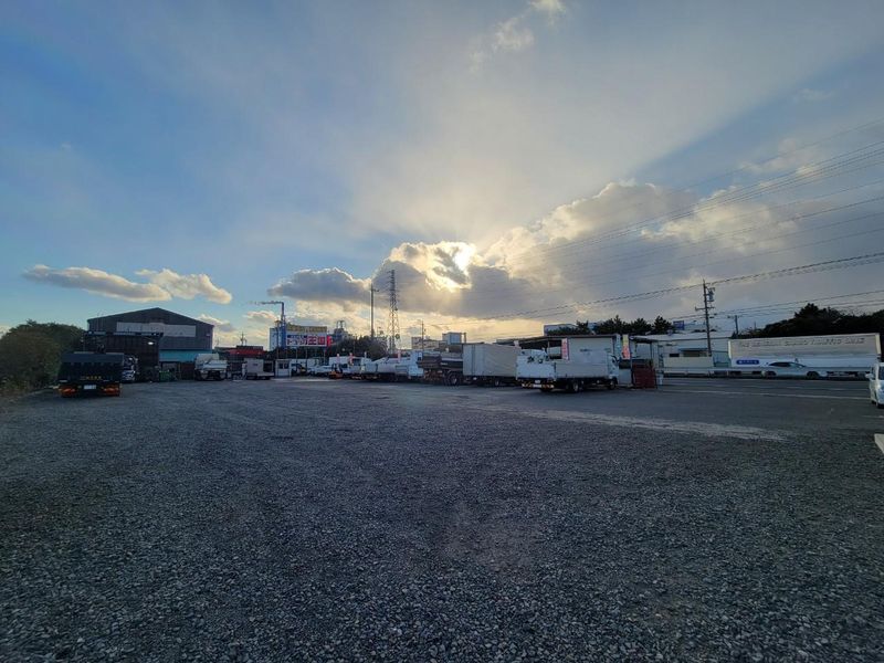 株式会社トラックオーコク　北関東展示場のアルバイト・バイト求人情報-05