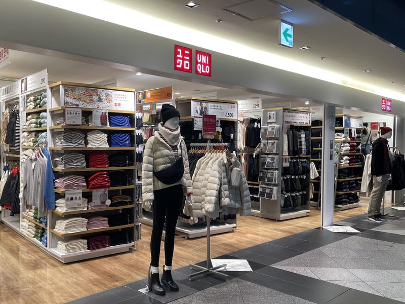 【ユニクロ】新千歳空港店のアルバイト・バイト求人情報-01