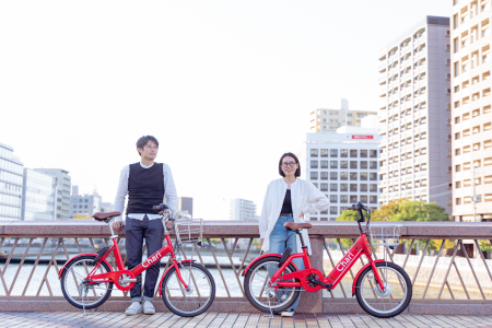 チャリチャリ　吉塚倉庫