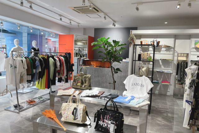 RASALAS(ラサラス)伊丹店のアルバイト・バイト求人情報-01