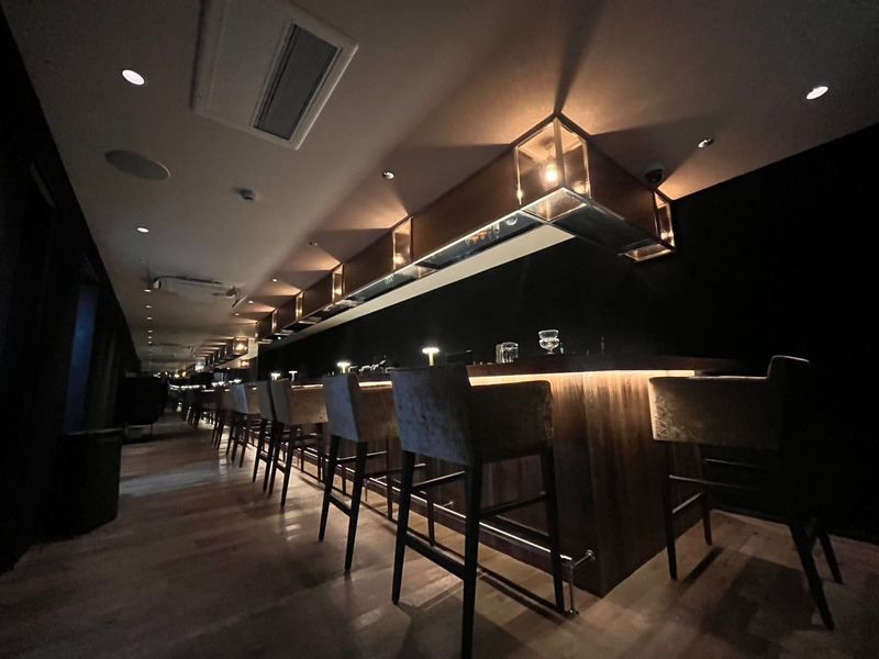20loungeミナミのアルバイト・バイト求人情報-02