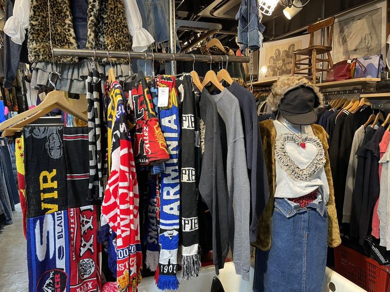 SUPER SPINNS 福岡PARCO店のアルバイト・バイト求人情報-03