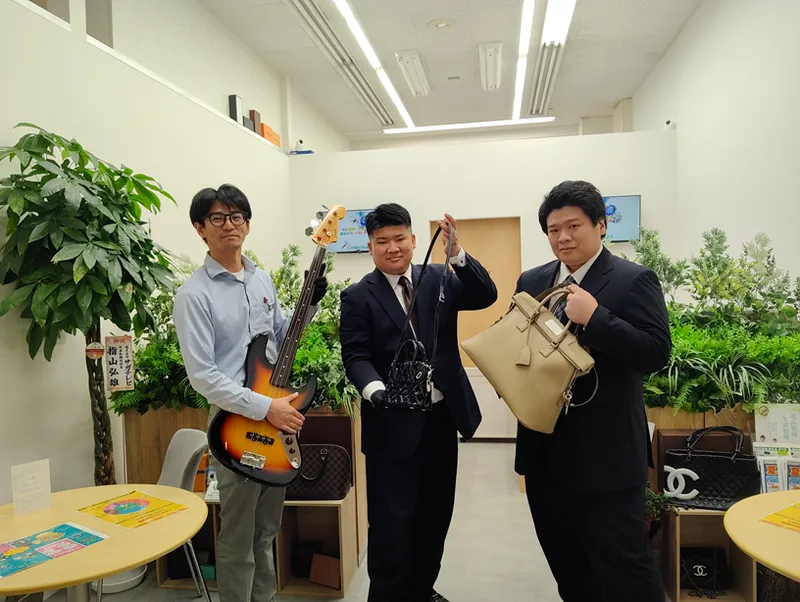 買取専門店 諭吉 エレナ伊万里店のアルバイト・バイト求人情報-12