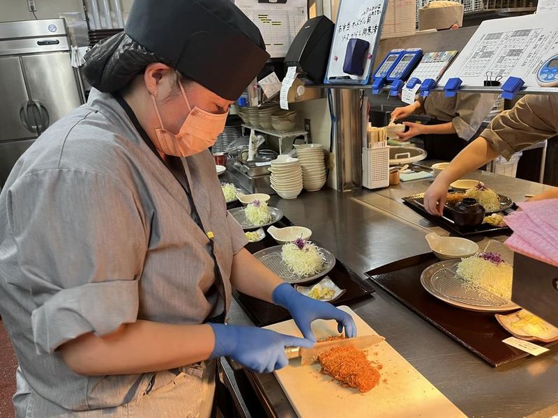 こな雪とんとん恵庭店のアルバイト・バイト求人情報-03