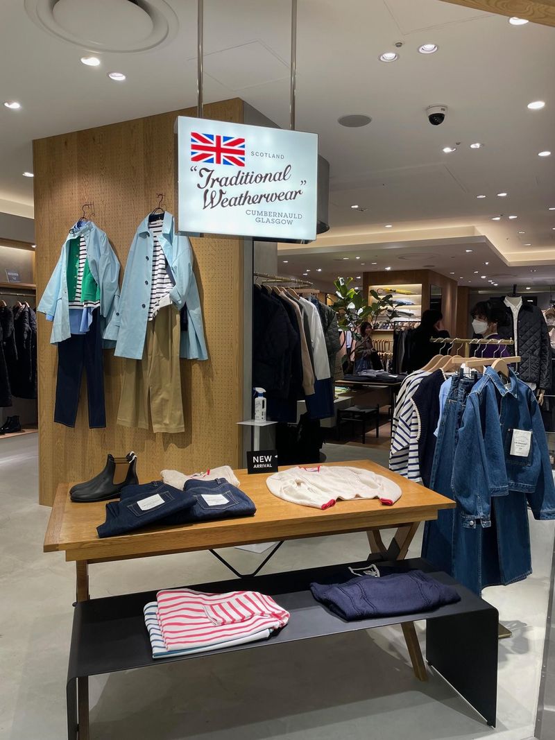 Traditional Weatherwear 渋谷店のアルバイト・バイト求人情報-05