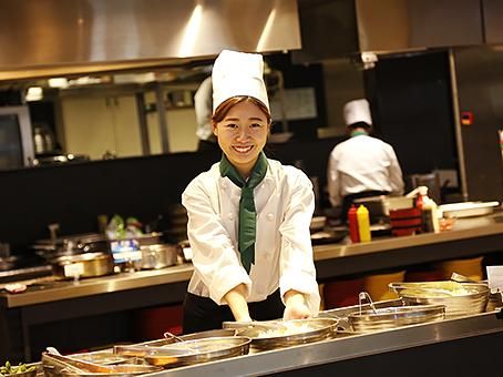 神戸クック・ワールドビュッフェ　パリオシティ福井店のアルバイト・バイト求人情報-02