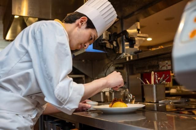 ロイヤルホスト　小田原店のアルバイト・バイト求人情報-02