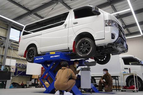 自動車事業部(FLEX)　ハイエースさいたま中央店